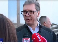 Vučić: Važno je da obezbedimo naše stadione i šoping molove
