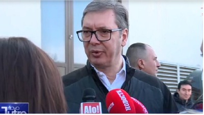 Vučić: Važno je da obezbedimo naše stadione i šoping molove